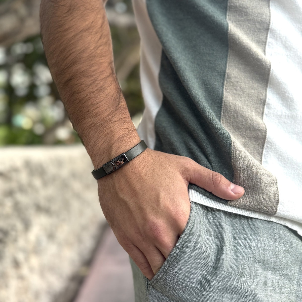 The Qarax Leather Bracelet