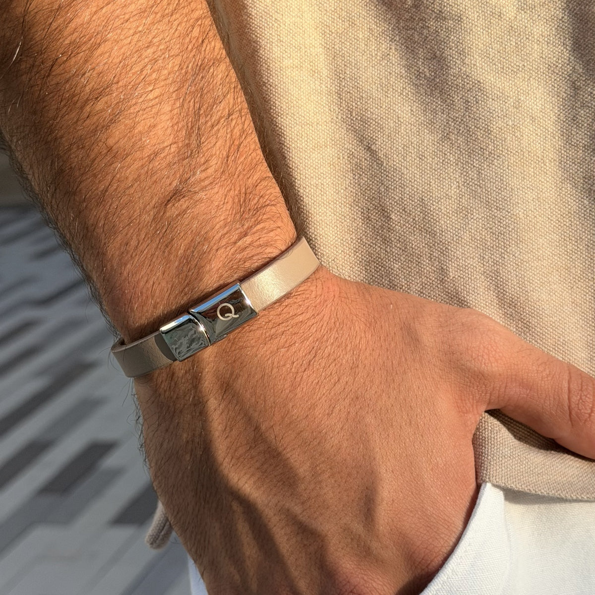 The Qarax Leather Bracelet